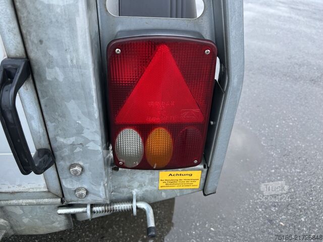 Hestetransporttrailer Böckmann Portax E Pferdeanhänger