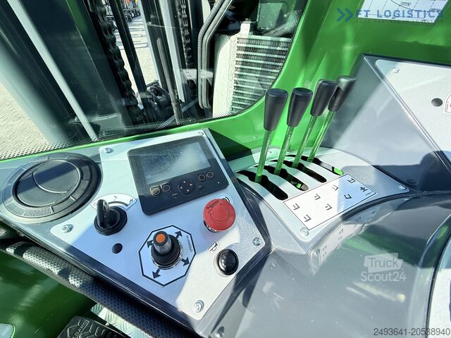 Carrello elevatore a quattro direzioni Combilift C4500 DIESEL 4900 TRIPLEX FREE-LIFT TOP1