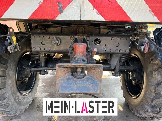 Lastbilsmonterad kran UNIMOG U 1200 Atlas 75.2 Kran 14 m Funk FB *1. Hand