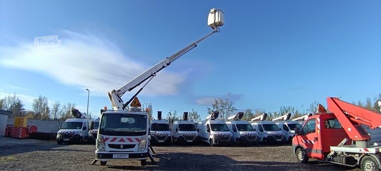 фургон с кашон Renault Maxity Bizzocchi Autel 162 HP - 16,5m