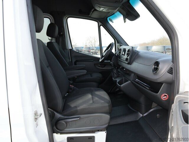 Varebil Mercedes-Benz Sprinter 317 CDI Kombi,Rollstuhllift,8Sitze