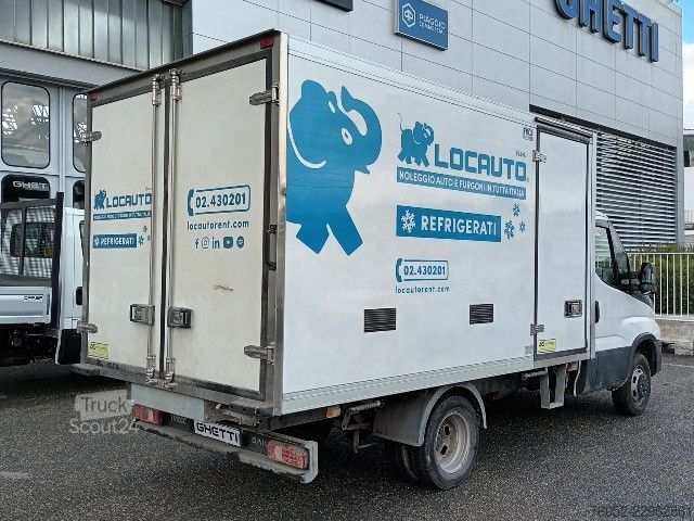Ψυγειοφόρο βαν IVECO 35C16