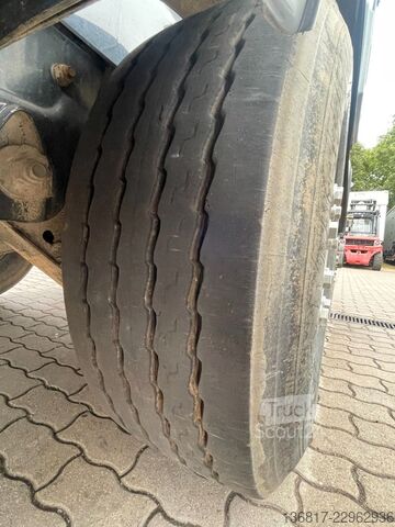 Semirremolque volquete SCHWARZMÜLLER D21K0 Stahl Mulde Thermo 25m³ hydra. Hinterachse