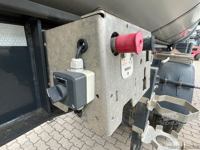 Semirremolque volquete SCHWARZMÜLLER D21K0 Stahl Mulde Thermo 25m³ hydra. Hinterachse