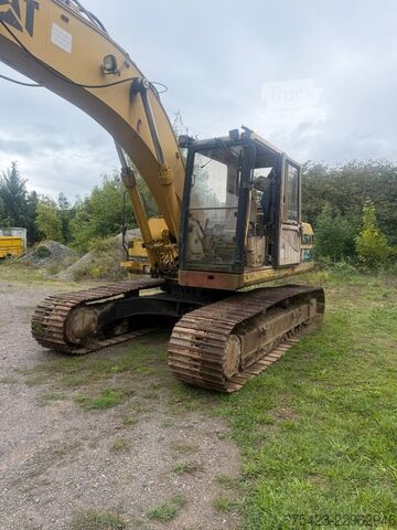 Excavator pe şenile CATERPILLAR 320 L