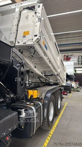 Тристранен самосвал MAN 33.520 6X6 BL NEU BORDMATIK 3 SEITEN KIPPER HIAB KRAN MIETKAUF MöGLICH