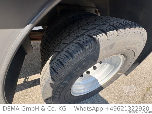 Samochód dostawczy z plandeką IVECO 70C17*E5*Schalt*3-Sitze*AHK*TÜV*3,85t. Zuladung*