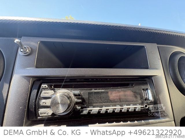 Samochód dostawczy z plandeką IVECO 70C17*E5*Schalt*3-Sitze*AHK*TÜV*3,85t. Zuladung*