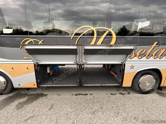 Långfärdsbuss MERCEDES-BENZ O 510 Tourino/