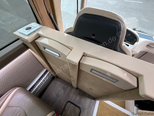 Långfärdsbuss MERCEDES-BENZ O 510 Tourino/