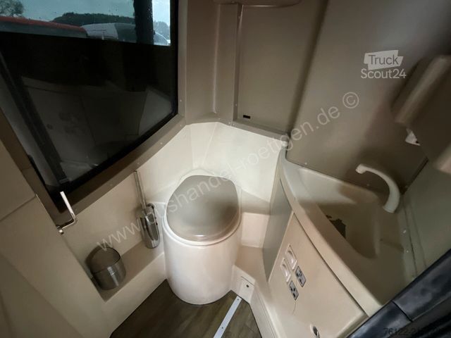 Långfärdsbuss MERCEDES-BENZ O 510 Tourino/