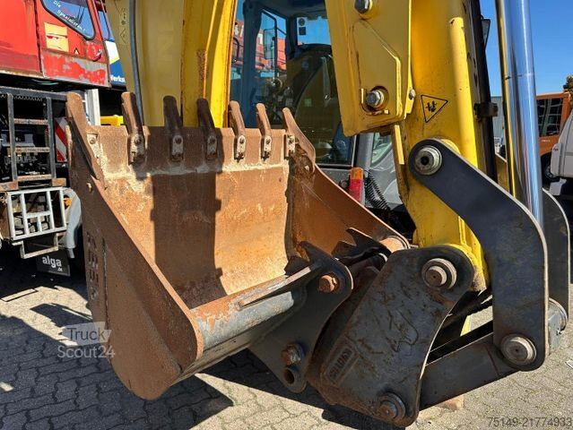 لودر حفار NEW HOLLAND B110C-TC, Telestiel, Div. Löffel, Hydr. S.W.S.