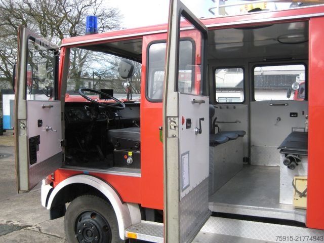 Vatrogasno vozilo MERCEDES-BENZ LP 709 Feuerwehr LF8 Oldtimer Teilbeladung *TÜV*