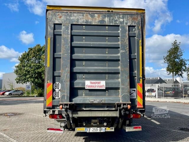 Transport av storfe Renault C380 382430 km,  chicken transport,  EURO 6, PA...