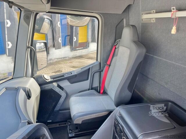 Transport av storfe Renault C380 382430 km,  chicken transport,  EURO 6, PA...