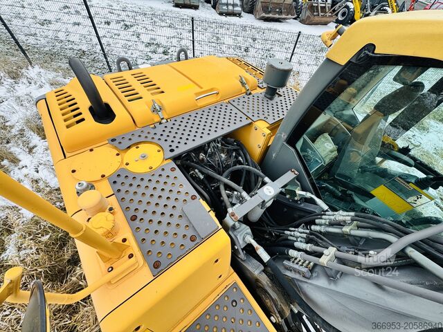 Escavatore cingolato Volvo EC 180 C - 1. HAND