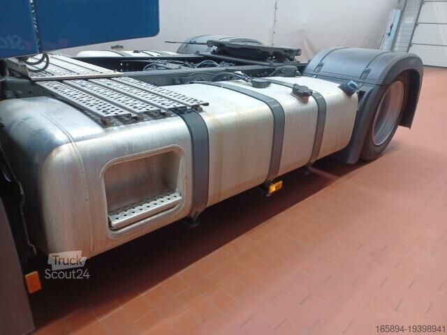 Стандартный седельный тягач Mercedes-Benz Actros 1842 LS nRL Low Liner