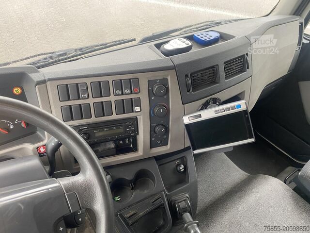 Gesloten bak Volvo FL260 Boxtruck / Euro 5 / 625.000 KM / Loading ...