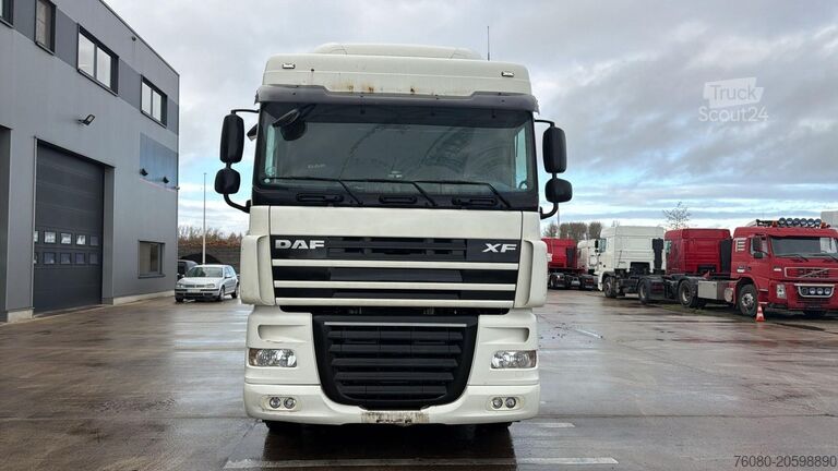 Tracteur standard DAF XF 105.460 (BOITE MANUELLE / MANUAL GEARBOX)
