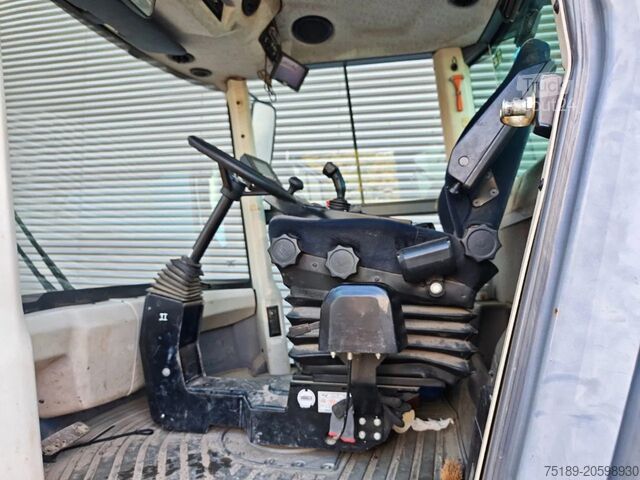 Cilindru pentru anvelope Atlas Copco Dynapac CA 3500 D