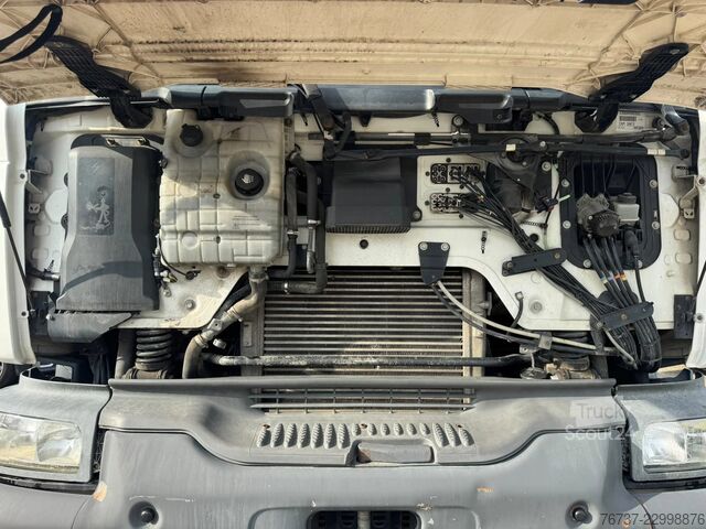 Renault Kerax **8X4 - CAMION FRANCESE** Renault Kerax **8X4-FRENCH TRUCK**