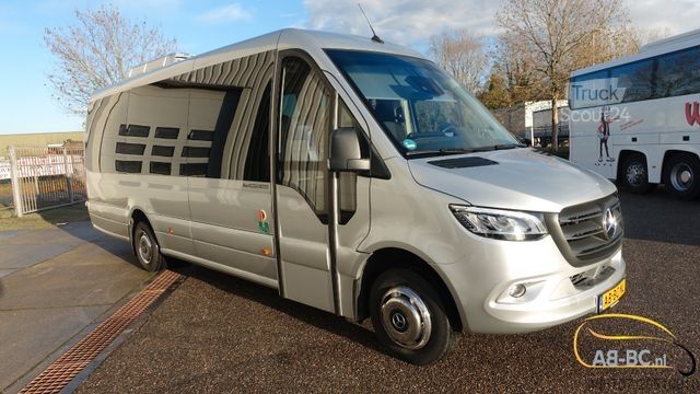 Туристический автобус MERCEDES-BENZ Sprinter 519 CDI CMS 21 Sitze EURO 6