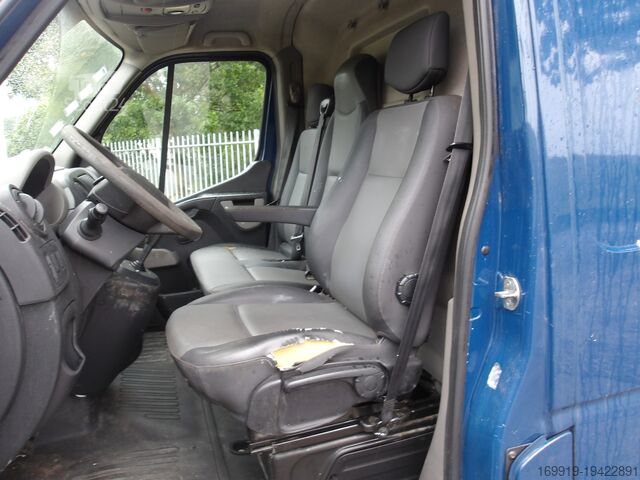 Carrinha Renault Master dCi 150