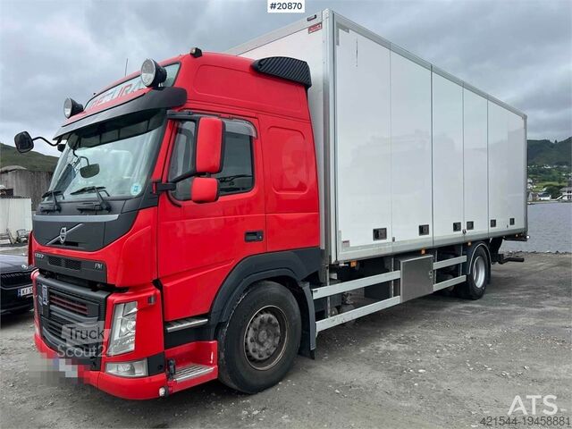 Kufr Volvo Fm 330 4x2 Cabinet van w/ full side opening