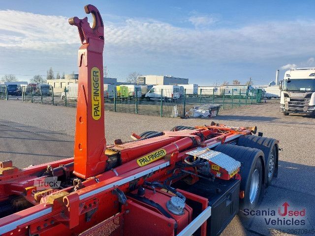 Самосвал Scania R 450 B6x2*4NA