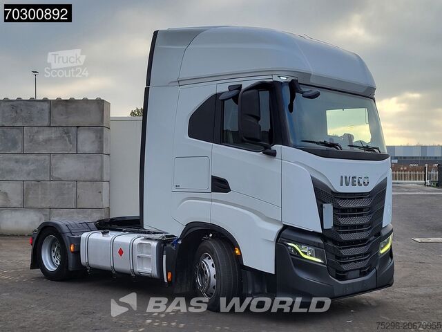 Volumen-SZM Iveco S-Way 460 S-Way 4X2 Mega Retarder 2xTanks