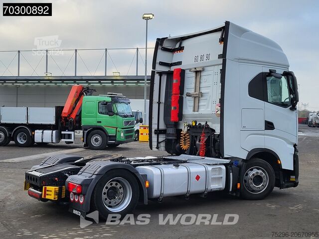 Volumen-SZM Iveco S-Way 460 S-Way 4X2 Mega Retarder 2xTanks