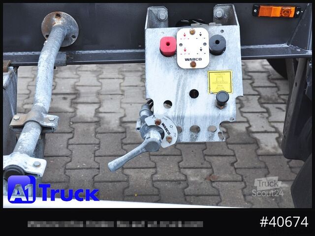 Kroghejsevogn HUEFFERMANN HTSA 18.77, Tandem, Schlitten, oben gekuppelt,