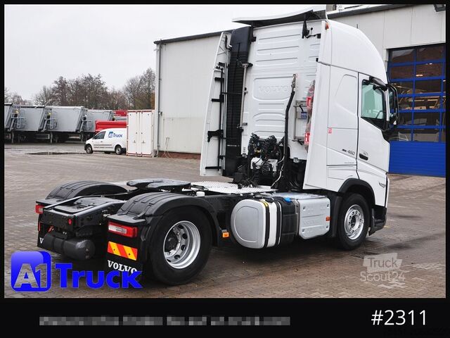 Standartinis vilkikas VOLVO FH 460 XL  LNG Leder Navi Standlklima
