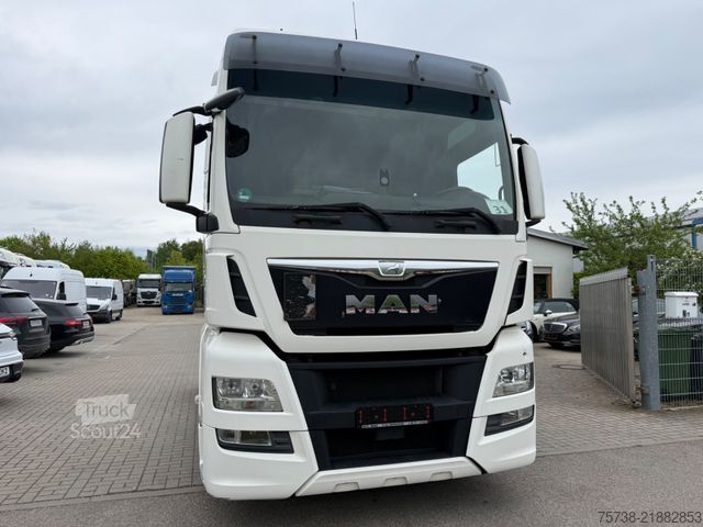 Ciągnik siodłowy typu volume MAN TGX 18.440 LLS-U Lowliner/Intarder/Hubsattel