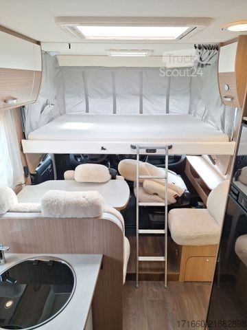 Integrovaný karavan CARADO I 339