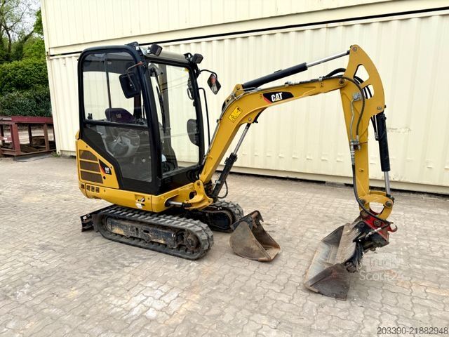 Mini ekskavatorius CATERPILLAR 301.7D / 2017 BJ / 1.597 H / 2 x Löffel / MS01