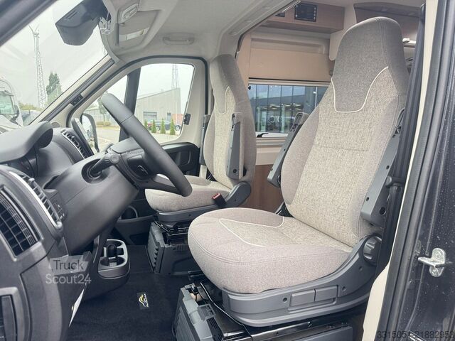 Автодім MALIBU Van compact 540 DB+ACC+Automatik+Solarv+Navi
