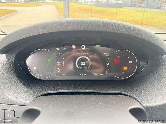 Автодім MALIBU Van compact 540 DB+ACC+Automatik+Solarv+Navi
