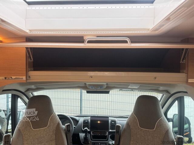 Автодім MALIBU Van compact 540 DB+ACC+Automatik+Solarv+Navi
