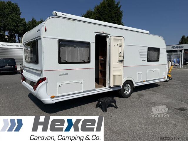 Caravana HYMER/ERIBA Exciting 530 2000 kg Mover Alko Mammut auto