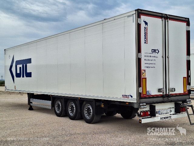 Chladený náves Schmitz Cargobull Reefer Multitemp