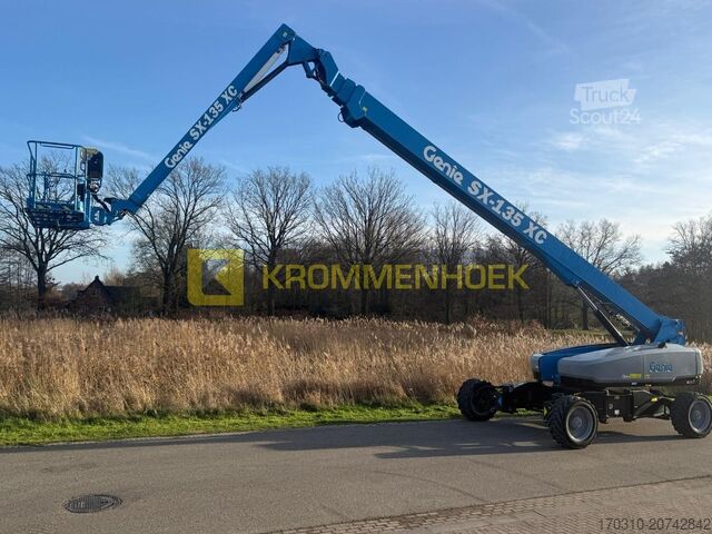 Teleskopska platforma Genie SX 135 XC