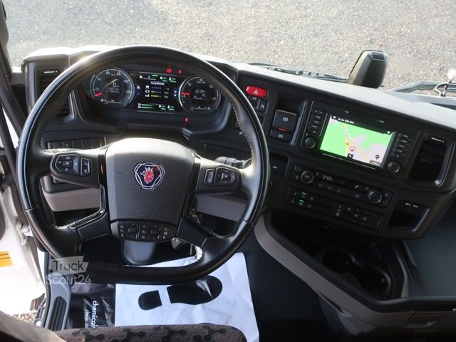 Standardowy ciągnik siodłowy Scania S 450 NGS LED Retrarder Standklima Navi Volluft