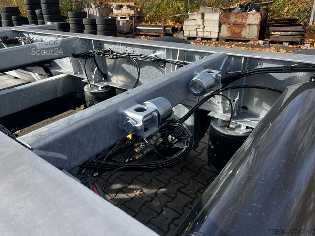 Ремарке със сменяемо шаси Möslein BDF Tandem- BDF- Wechselanhänger mit Ladebordwand