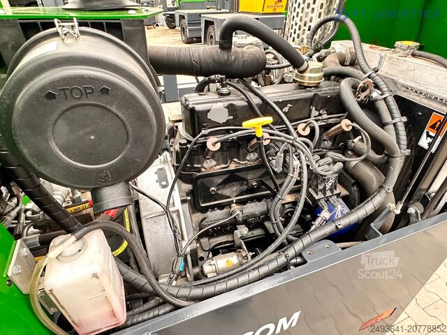 4-stranski viličar Combilift C3000 / 4100 MM / 3 TONS / LPG /LIKE NEW