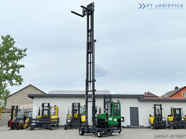 Chariot élévateur à 4 voies Combilift C4000 / GAS / 9300MM / FREE-LIFT / CABIN