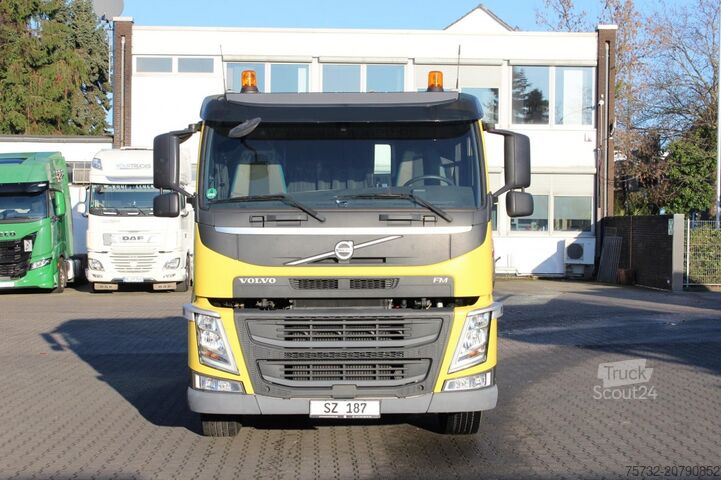 Standard tractor unit Volvo FM 370 E6 Flach Schlafkabine I-Shift NUR 120Tkm