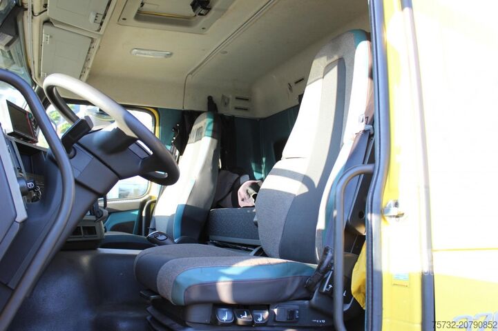 Standard tractor unit Volvo FM 370 E6 Flach Schlafkabine I-Shift NUR 120Tkm