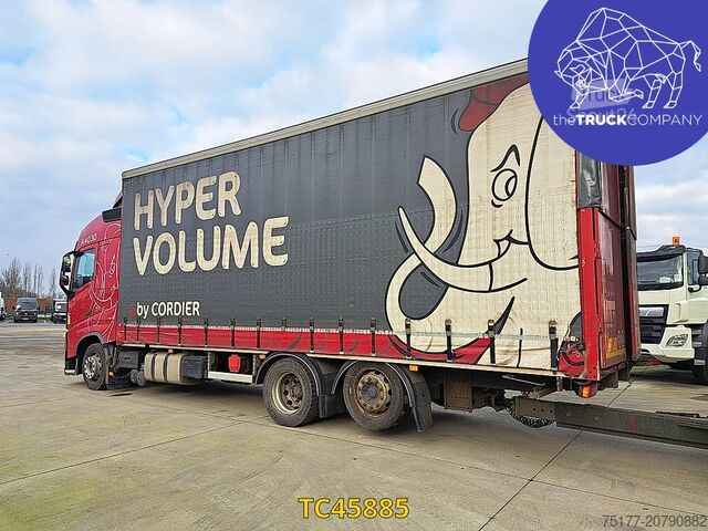 Stumdomas tentas Volvo FH 460