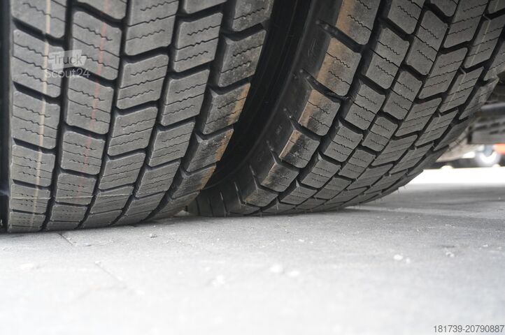 Traktora vienība MAN TGX 28.510 6×2 / Sleeper cab